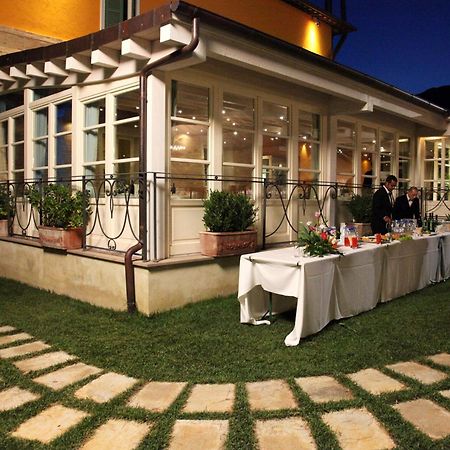Relais Villa Fornari Camerino Exterior foto